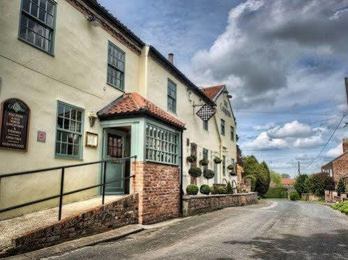 Chequers Inn ヨーク エクステリア 写真