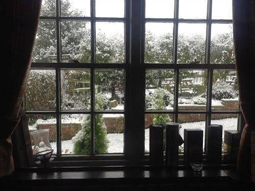 Chequers Inn ヨーク エクステリア 写真
